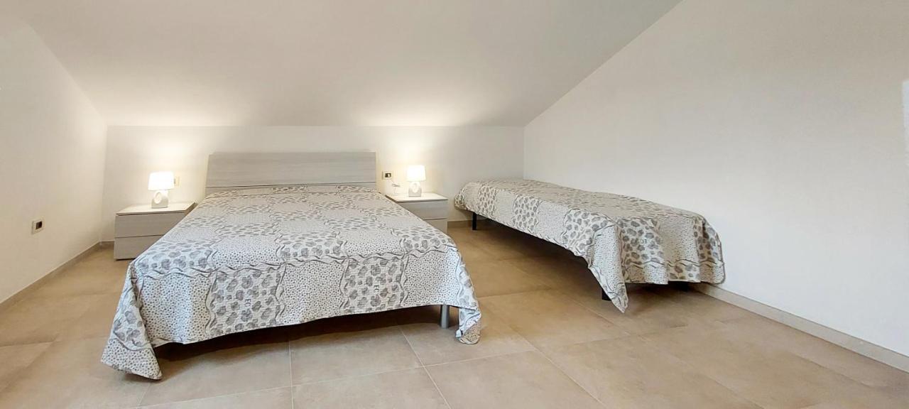 Appartamento Brigida Bilocale 3 Posti Vicino Al Centro San Teodoro  Extérieur photo